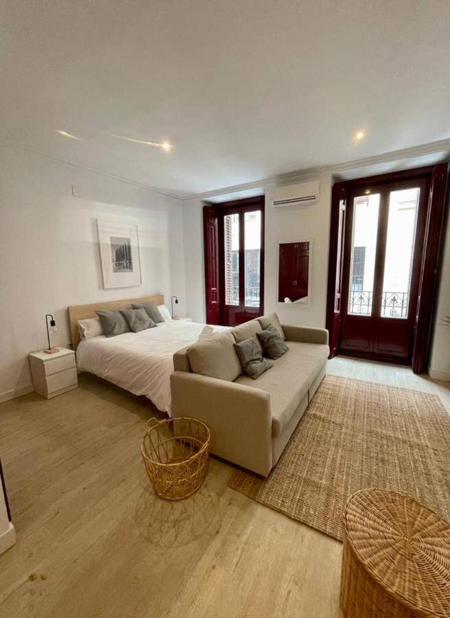 Beautiful Loft Para 3Pax En Huertas/Cortes Madrid Esterno foto